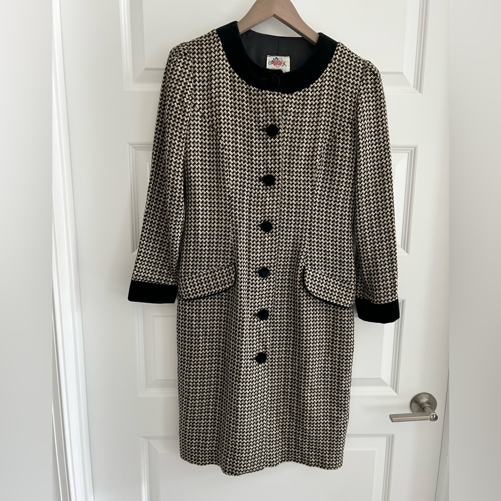Lanz Originals Tweed Dress Tan Black Gold Metallic Size 6